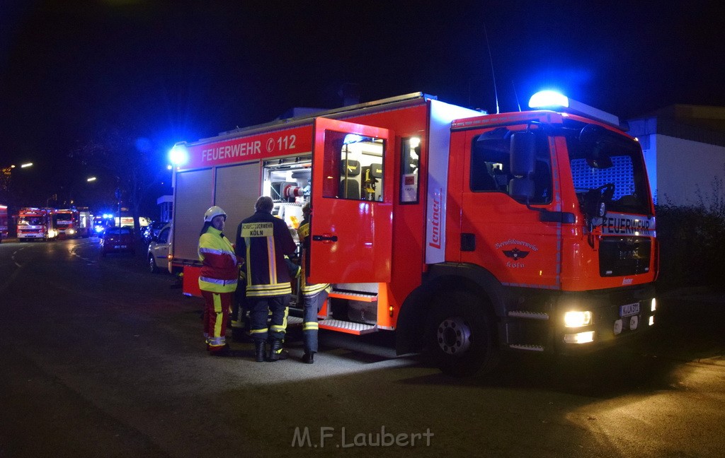 Feuer 2 Y Koeln Marienburg Raderthalguertel Mertenerstr Bonnerstr P17.JPG - Miklos Laubert